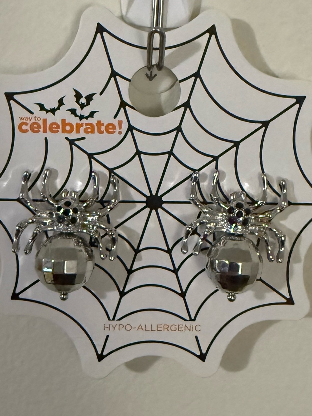 BLING BLING STATEMENT Silver Spider Halloween Stud Earrings - Hypo-Allergenic